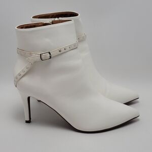 Rouge Helium Eva Pointed Toes Ankle Heels Side Zip Stud Booties White Size 9 M